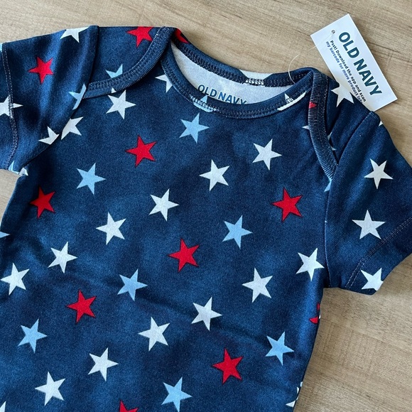 Old Navy | unisex baby Americana Stars bodysuit - Picture 2 of 2